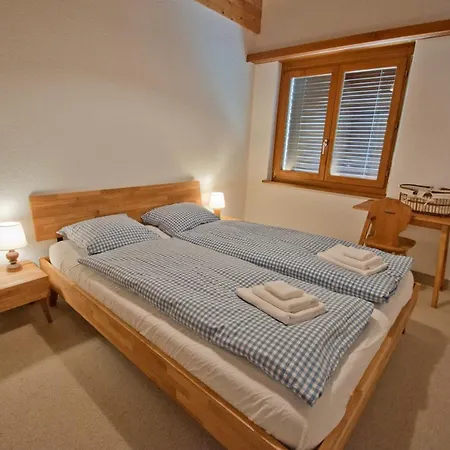 Bellevue, Alpina Apartment